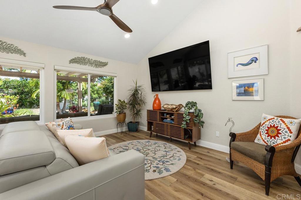 4722 Collinos Way - photo 13