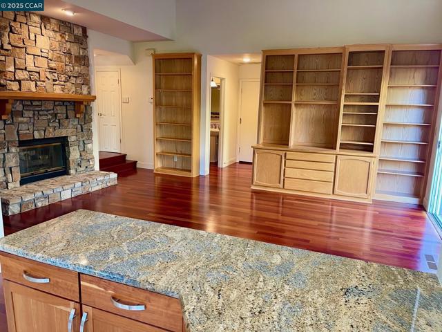 1020 Canyon Hills Road, San Ramon CA: https://media.crmls.org/mediaz/3467cc8d-2e23-4858-b314-29fe34861eae.jpg