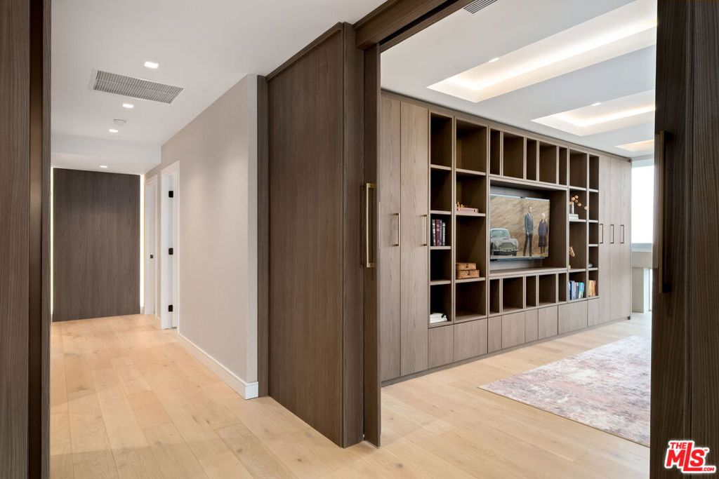 MLS #26940973 image #49