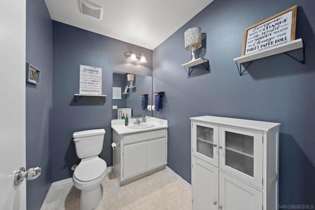 1367 Santa Diana Rd, Chula Vista CA: https://media.crmls.org/mediaz/3468b211-7974-4372-858e-8a2ce88836c5.jpg