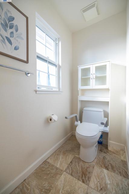 42001 Via San Gabriel, Fremont CA: https://media.crmls.org/mediaz/34694326-410f-4c46-877a-ffaf15d6ac6c.jpg