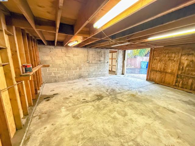 Image 33 of 43 For 2271 Avenue 135th