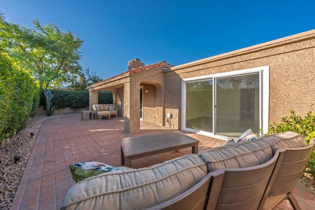 44715 Monaco Circle, Palm Desert, CA 92260