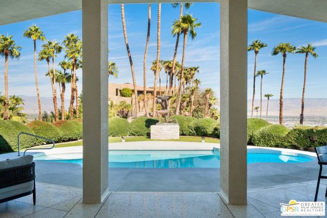 2432 Southridge Drive, Palm Springs, California 92264, 3 Bedrooms Bedrooms, ,1 BathroomBathrooms,Single Family Residence,For Sale,Southridge,24458521