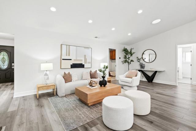 45490 Concho Court, Fremont CA: https://media.crmls.org/mediaz/346eac9e-b4ee-452d-b08b-ae07e8ea8970.jpg