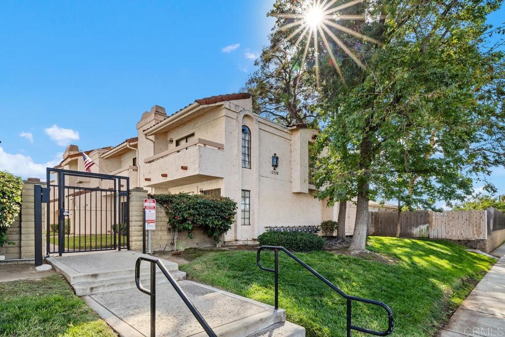 12553 Mapleview Street #28