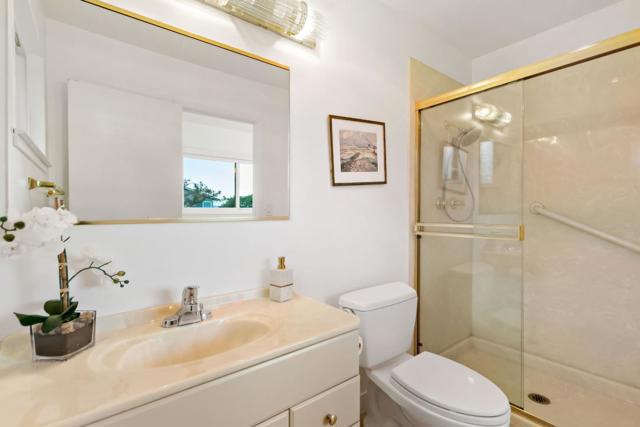 3848 Vineyard Drive, Redwood City CA: https://media.crmls.org/mediaz/3471ba0b-0a55-4a9d-a55a-1dc2166cdf98.jpg