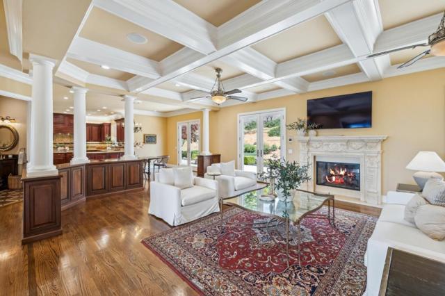 9540 Via Del Oro, Gilroy CA: https://media.crmls.org/mediaz/34742b15-e194-4f64-92f9-1295e561adc9.jpg