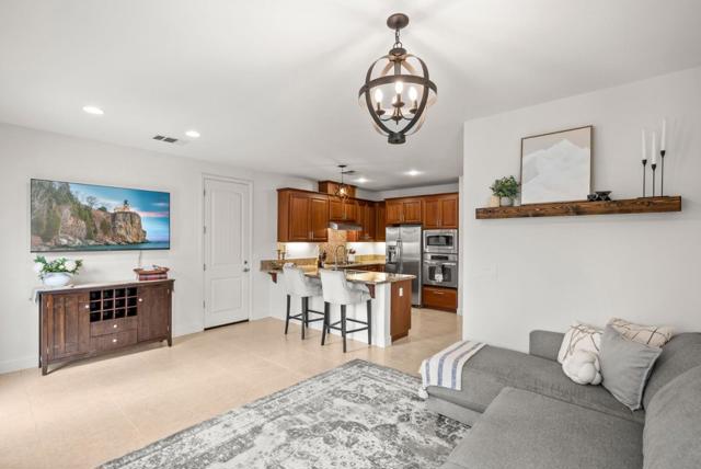 462 E Main Avenue, Morgan Hill CA: https://media.crmls.org/mediaz/34747169-9006-45f3-972e-3e2fafb8cf5c.jpg