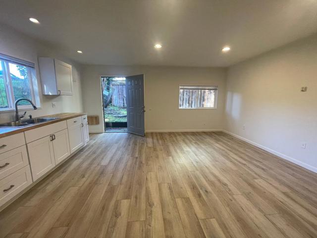 19 Jolley Way, Scotts Valley CA: https://media.crmls.org/mediaz/347628e2-caa1-454d-aa9e-e92f39b0ad6f.jpg