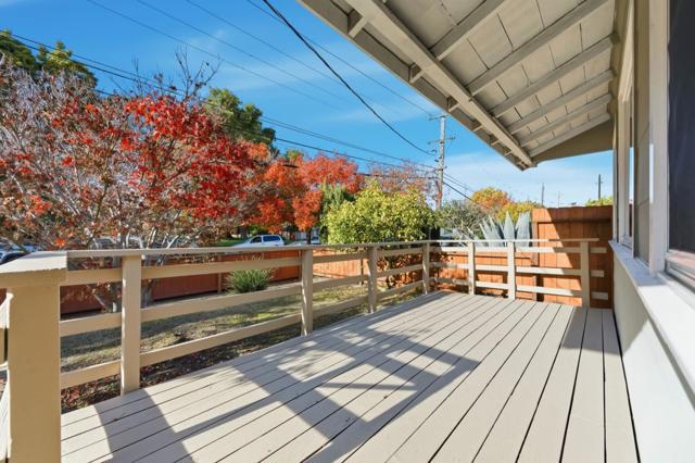 976 2nd Avenue, Redwood City CA: https://media.crmls.org/mediaz/347705b2-82dd-4030-861c-47c8d7ed003e.jpg