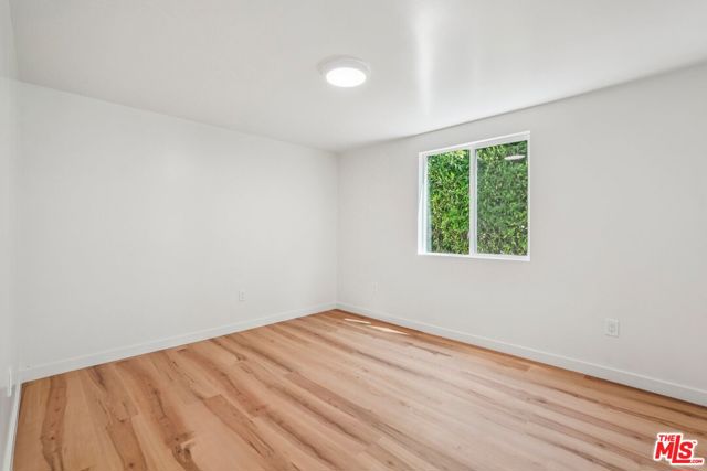 2922 8th Avenue, Los Angeles CA: https://media.crmls.org/mediaz/3478267a-ff26-4f21-a281-51a8b793b88e.jpg