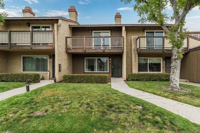 982 E Main St, El Cajon CA: https://media.crmls.org/mediaz/34787cff-6479-4282-8d96-a95eac7cb549.jpg