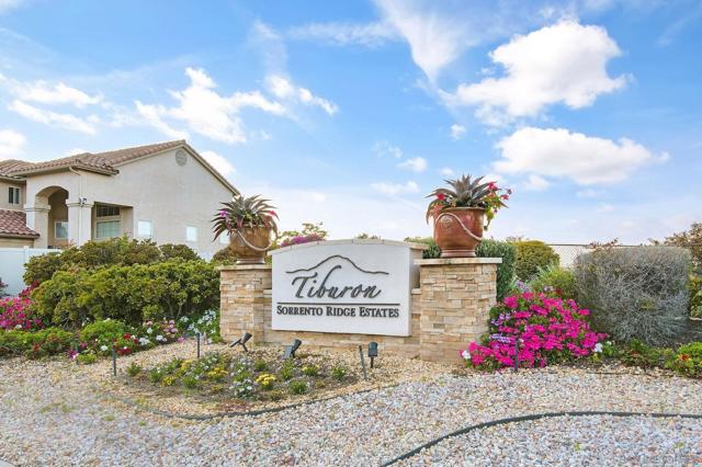 7560 Windy Ridge Rd, San Diego CA: https://media.crmls.org/mediaz/3478dcbb-d86f-41bd-b2f6-ee241bf9f3ac.jpg