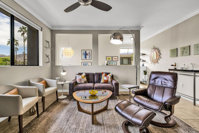 1028 E Palm Canyon Drive #207, Palm Springs, CA 92264