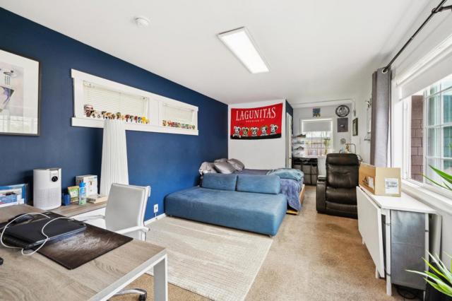 1117 Chula Vista Avenue, Burlingame CA: https://media.crmls.org/mediaz/347abfb7-e08f-4a1e-b7c5-c477f9d55fd5.jpg