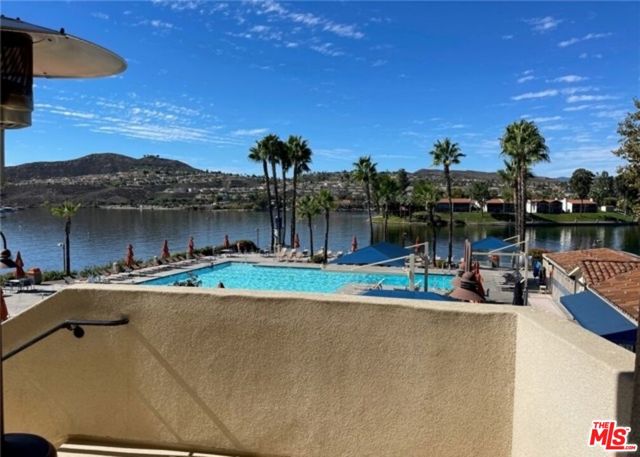 22380 PIN TAIL Drive, Canyon Lake CA: https://media.crmls.org/mediaz/347c167a-b9ba-460a-9f07-c378fdce207c.jpg