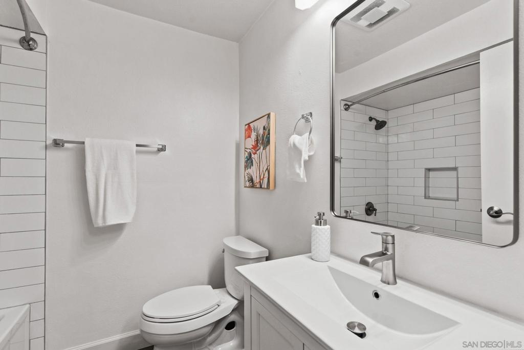 13754 Mango Dr - photo 16