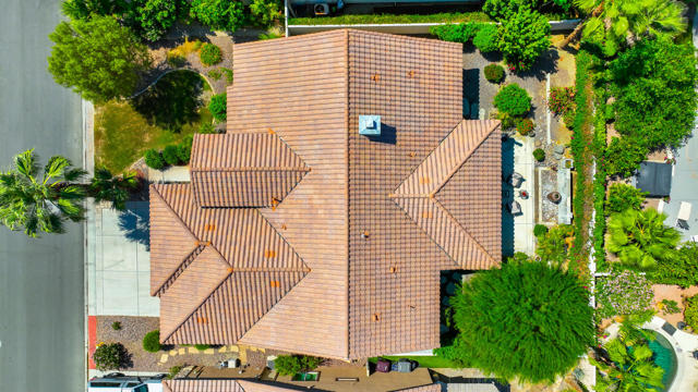 80630 Camino San Gregorio, Indio CA: https://media.crmls.org/mediaz/347cea36-41cd-4107-8376-9ccf3e1c2883.jpg