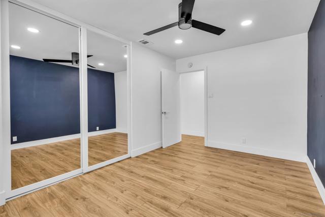 2702 Ridge View Dr, San Diego CA: https://media.crmls.org/mediaz/347cf57f-d4ba-47e3-a237-9ea08a29a697.jpg
