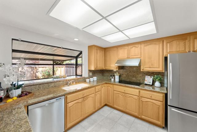 1023 Virginia Avenue, Campbell CA: https://media.crmls.org/mediaz/347d252c-73d7-4941-b2b1-a27e724fdf97.jpg