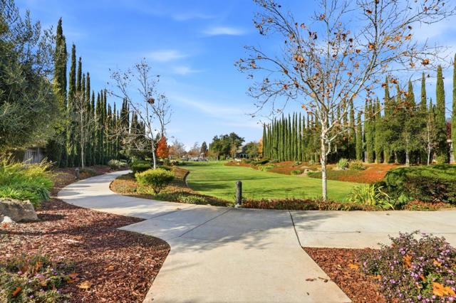 1625 Mission Avenida, Morgan Hill CA: https://media.crmls.org/mediaz/347d50ea-9aef-4f05-b61d-3f0ac6769525.jpg