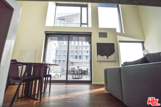 8500 W SUNSET E104