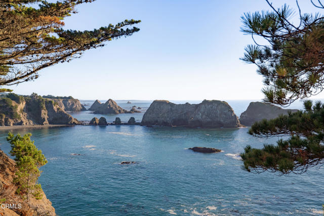 Detail Gallery Image 38 of 72 For 5420 S Highway 1, Elk,  CA 95432 - 2 Beds | 3 Baths