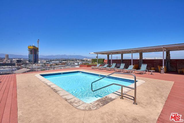 1855 Industrial Street, Los Angeles CA: https://media.crmls.org/mediaz/3482b77d-15c9-40a9-a5ba-42fa8ee57216.jpg