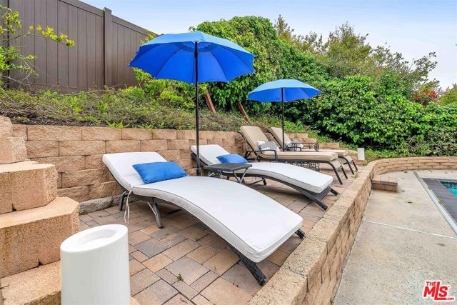 28624 Coveridge Drive, Rancho Palos Verdes, California 90275, 4 Bedrooms Bedrooms, ,3 BathroomsBathrooms,Residential,Sold,Coveridge,23264573