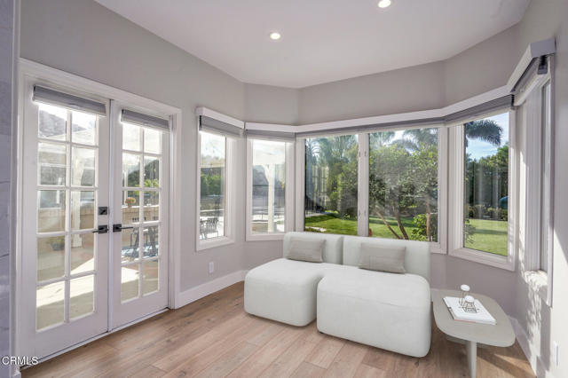 2021 Brittany Park Road, Camarillo CA: https://media.crmls.org/mediaz/3483a391-786d-4db0-b39c-5a3b5c4a4b42.jpg