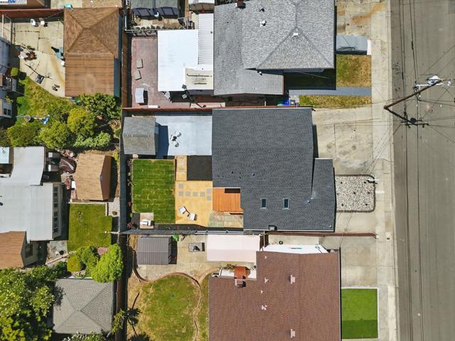 2579 Jacobs St, Hayward CA: https://media.crmls.org/mediaz/3483de2c-0a1b-4cc8-8bba-7af93956603a.jpg
