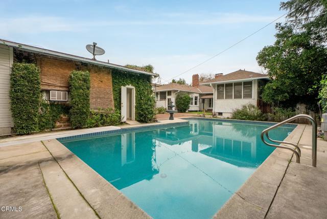 Detail Gallery Image 12 of 17 For 1825 S El Molino Ave, San Marino,  CA 91108 - 3 Beds | 2/1 Baths