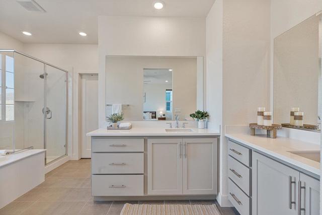 7221 Diamond Avenue, Tracy CA: https://media.crmls.org/mediaz/34847481-4dfa-4a9b-b365-ff36a5169915.jpg