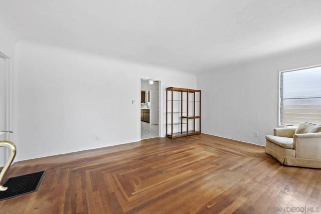 1432 E 20th St, National City CA: https://media.crmls.org/mediaz/34852a74-651e-4b87-b01f-804310fe3c21.jpg