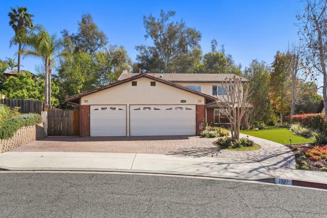 Detail Gallery Image 5 of 75 For 1927 Belmore Ct, El Cajon,  CA 92020 - 3 Beds | 2/1 Baths