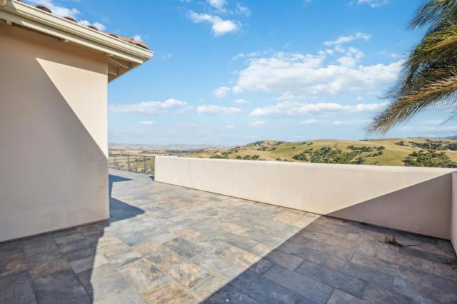 4165 Ashford Circle, Hollister CA: https://media.crmls.org/mediaz/3486e1a2-43cb-4ee5-b233-0bae6909822e.jpg