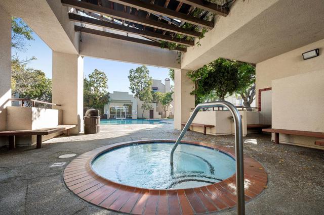 104 E Court Lane, Foster City CA: https://media.crmls.org/mediaz/3487c19f-f212-4b24-a128-ca6771a07769.jpg