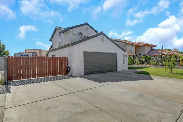 45587 Indian River Rd Road, Indio CA: https://media.crmls.org/mediaz/34887f36-a6d9-4969-9456-14154e9e4622.jpg