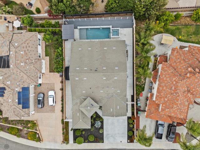 40359 Heirloom Court, Murrieta CA: https://media.crmls.org/mediaz/348938af-e682-4793-a494-01ca06da4367.jpg