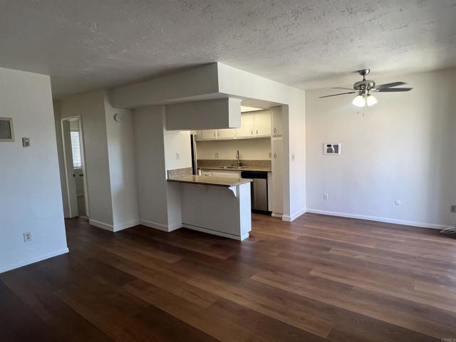 7555 Linda Vista, San Diego CA: https://media.crmls.org/mediaz/3489b210-861c-4288-9f1f-6b4a58aefd94.jpg