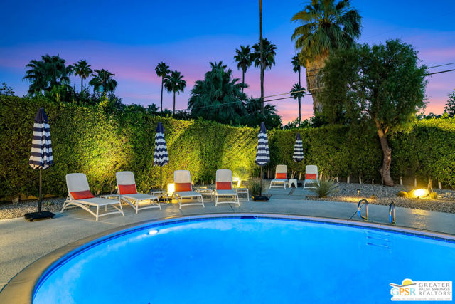 281 E Ocotillo Avenue, Palm Springs CA: https://media.crmls.org/mediaz/348b06c7-a9c7-4342-813f-46e1e31b3f76.jpg