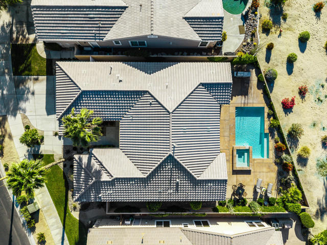 81290 Barrel Cactus Road, La Quinta CA: https://media.crmls.org/mediaz/348b6a95-0a0b-4faf-a02a-fe3b15b4f4ae.jpg