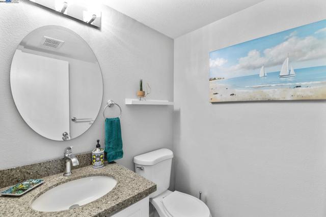 1479 Spring Valley Cmn, Livermore CA: https://media.crmls.org/mediaz/348b9b9b-73e5-4c66-9ec0-89f70874578e.jpg