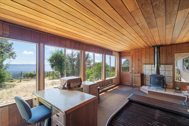18584 Favre Ridge Road, Los Gatos CA: https://media.crmls.org/mediaz/348bed83-1c0a-40ea-bf33-05f69fcb39a1.jpg
