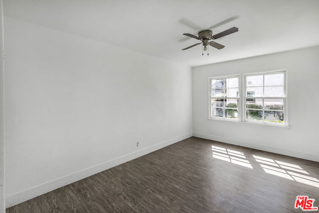 5300 - 5330 Radford Avenue, Valley Village CA: https://media.crmls.org/mediaz/348c9c97-2e17-4192-96d8-58c2e7ecdf57.jpg