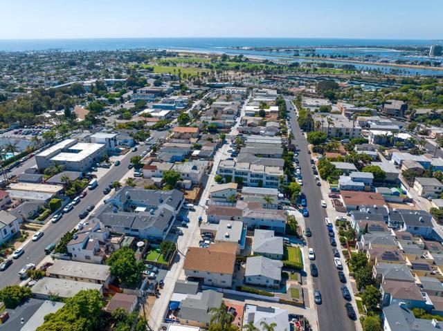 4337 39 Mentone Street, San Diego CA: https://media.crmls.org/mediaz/348cff5f-f402-4b38-9f71-0bf5e79cfccd.jpg