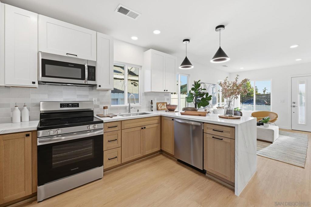 4416 40th St - photo 8