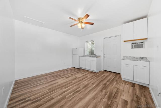 2297 1/2 Orchard Ave, El Cajon CA: https://media.crmls.org/mediaz/348da4fb-d543-44aa-901a-1b76a61a3b70.jpg