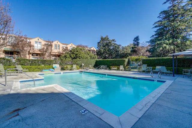 157 Irene Court, Mountain View CA: https://media.crmls.org/mediaz/348e32d1-5c50-4694-8081-e510310de040.jpg